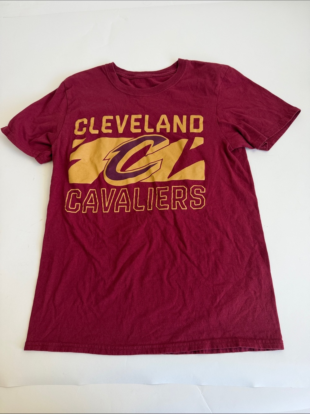 Cleveland Cavaliers Maroon Logo Short Sleeve Tee